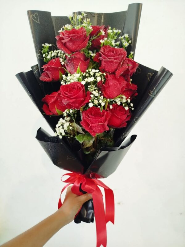 10 Fresh Red roses Bouquet