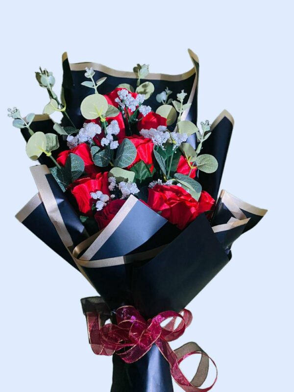 Artificial Red Roses Bouquet 0004