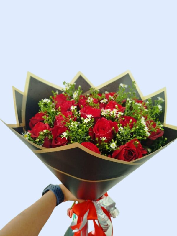 Fresh Red Roses Bouquet 0001