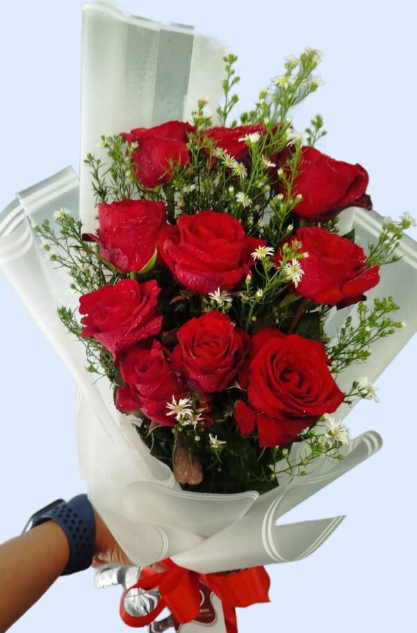 Fresh Red Roses Bouquet 0002