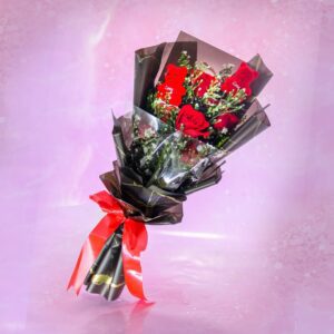 3 Fresh Red Roses Bouquet