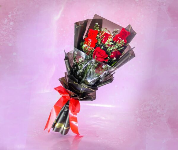 3 Fresh Red Roses Bouquet